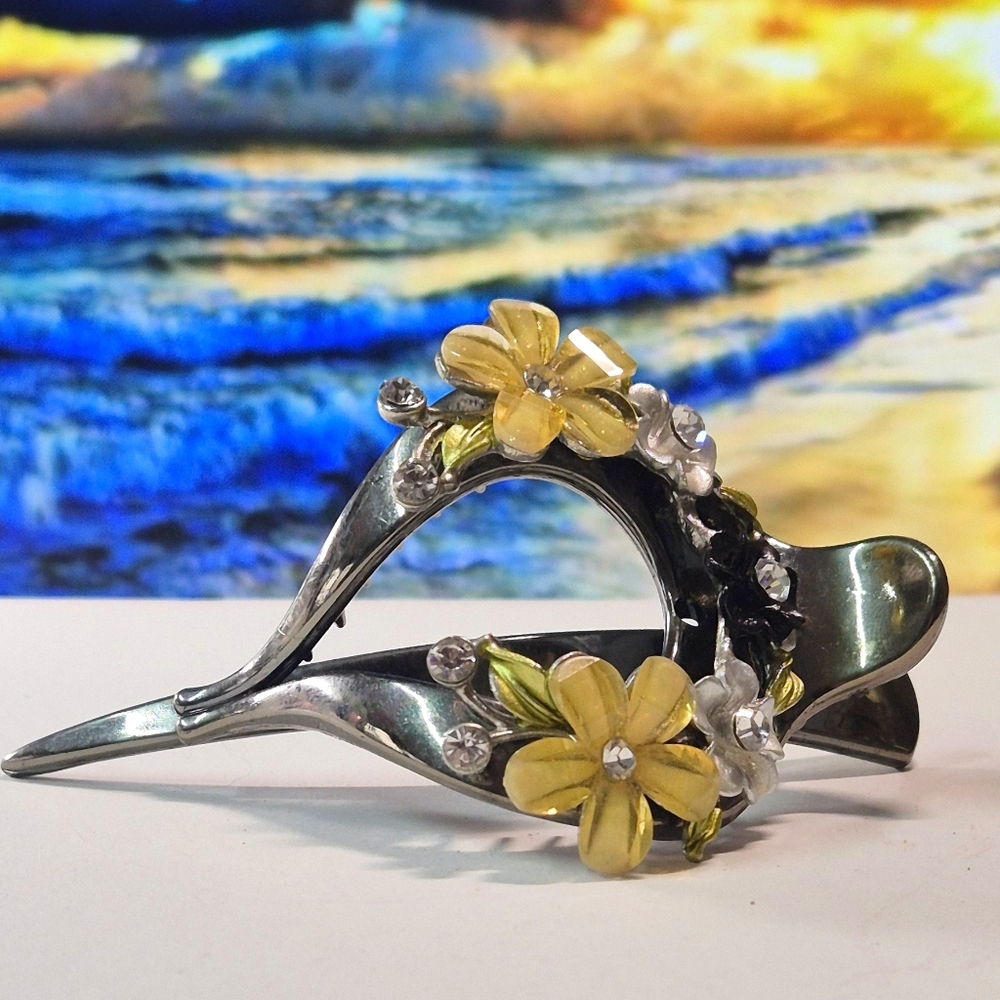 Flowers & Rhinestones Acrylic Hair Clip Clamp In Steel Gray Color